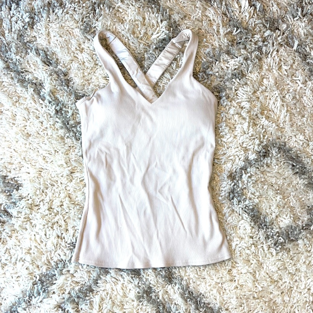 Alo Elevate Tank